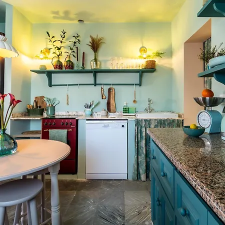 דירה Romantic Rooftop With Stunning Sea And Mountain Views מארבלה