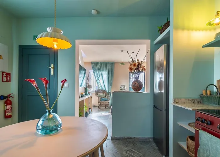 Appartement Romantic Rooftop With Stunning Sea And Mountain Views *