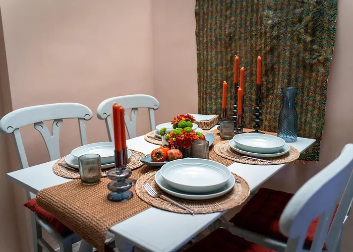 Romantic Rooftop With Stunning Sea And Mountain Views Appartement