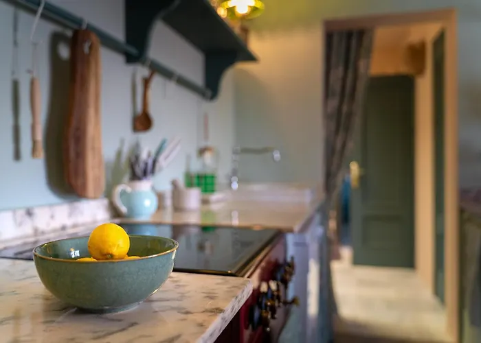 Romantic Rooftop With Stunning Sea And Mountain Views Daire Marbella