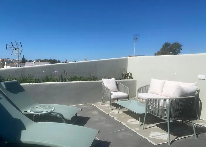 Romantic Rooftop With Stunning Sea And Mountain Views Appartement