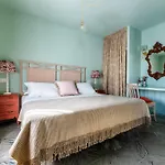 Apartment Romantic Rooftop With Stunning Sea And Mountain Views *